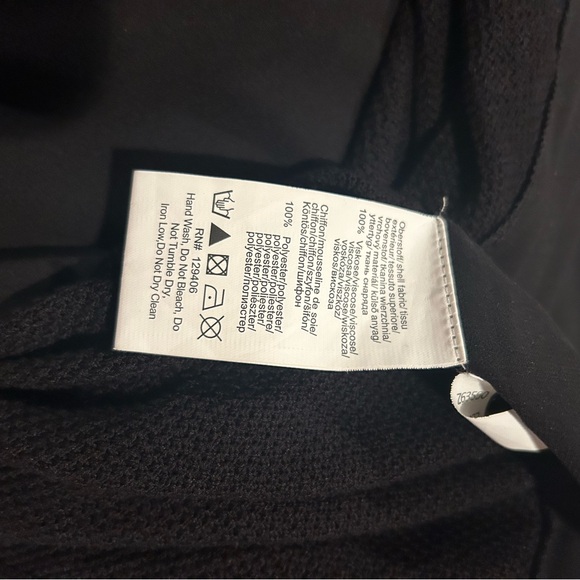 Venus black long vest with waist tie. - Picture 6 of 6